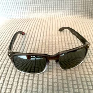 Oakley HOLBROOK Sunglasses
